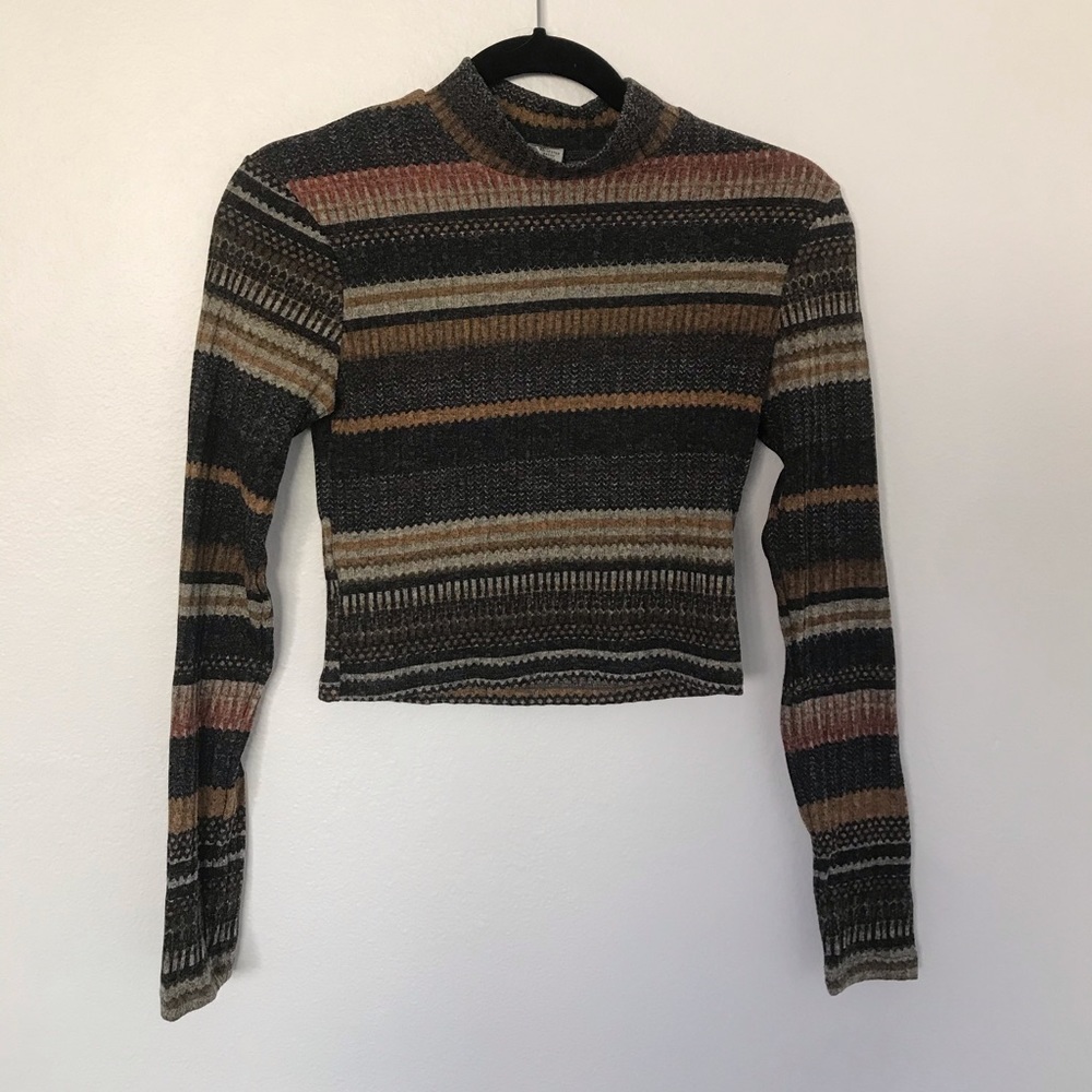 Cropped striped long sleeve